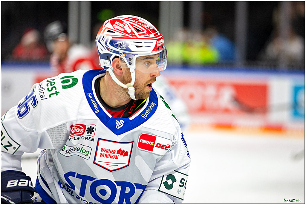 PENNY DEL; Koelner Haie- Schwenninger Wild Wings; Koeln, 06.12.2022